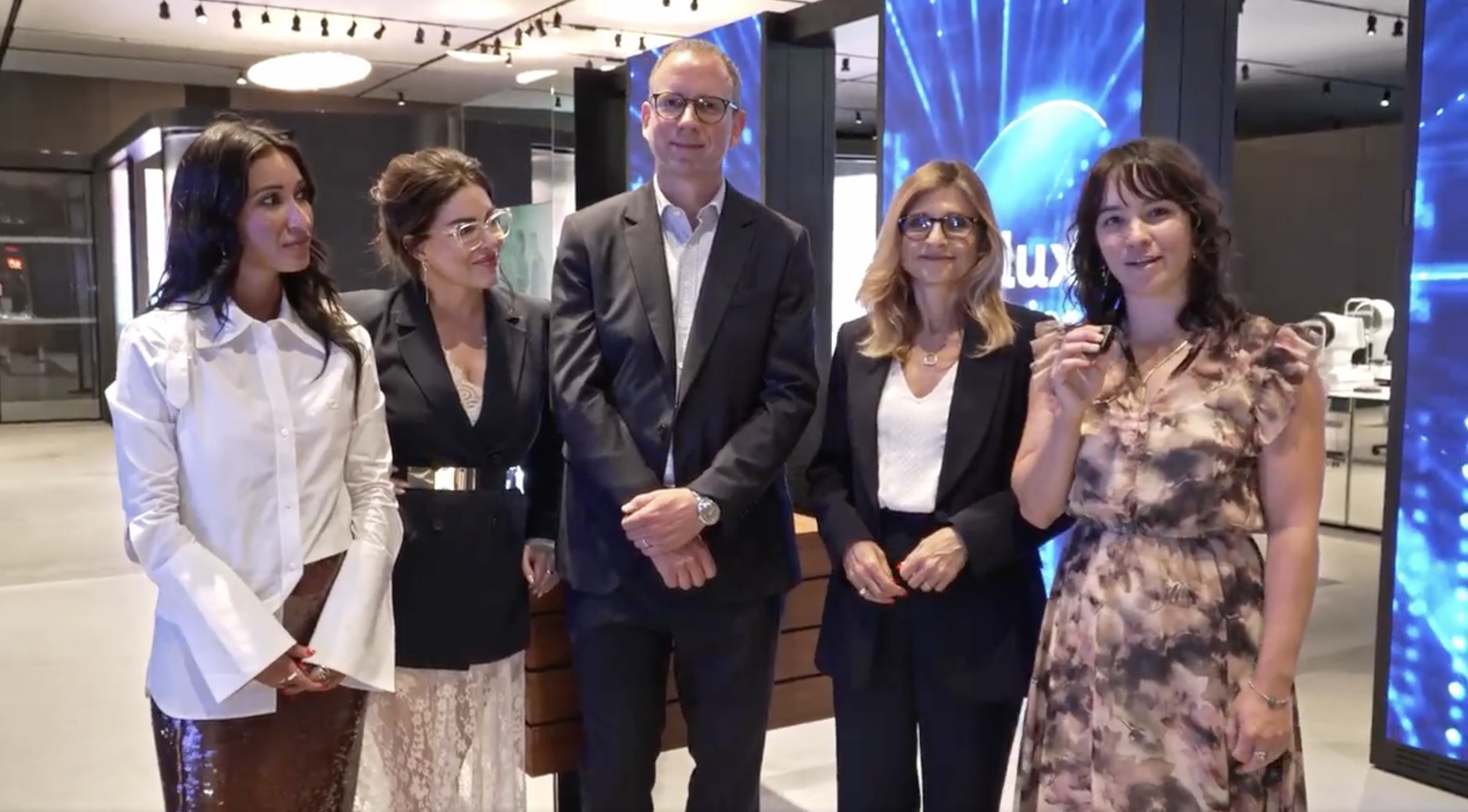 Ageless Vision: Redefining the Future with Tech